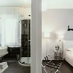 Easy فندق مبيت وإفطار 2*