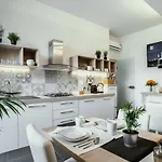 Easy فندق مبيت وإفطار